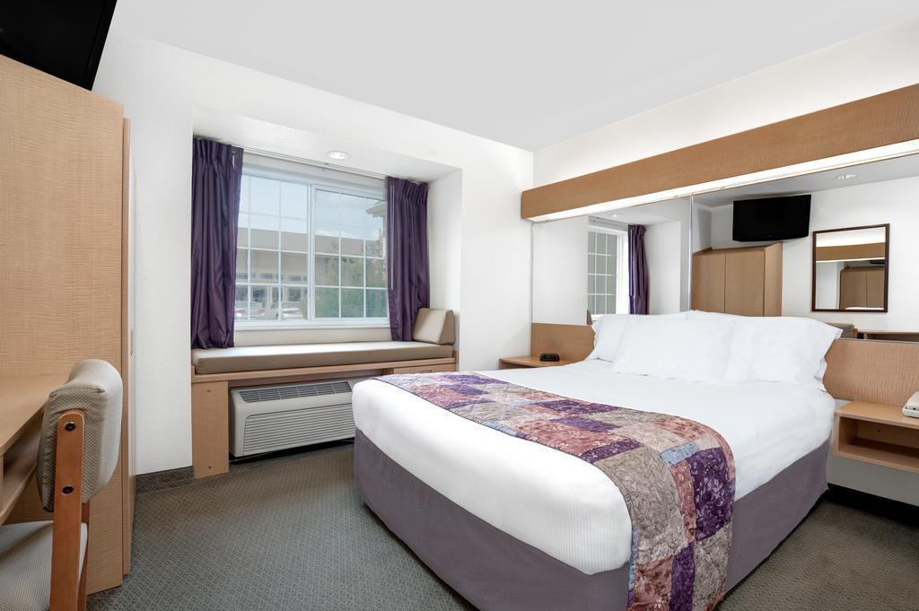 Microtel Inn & Suites By Wyndham Mankato Exteriör bild