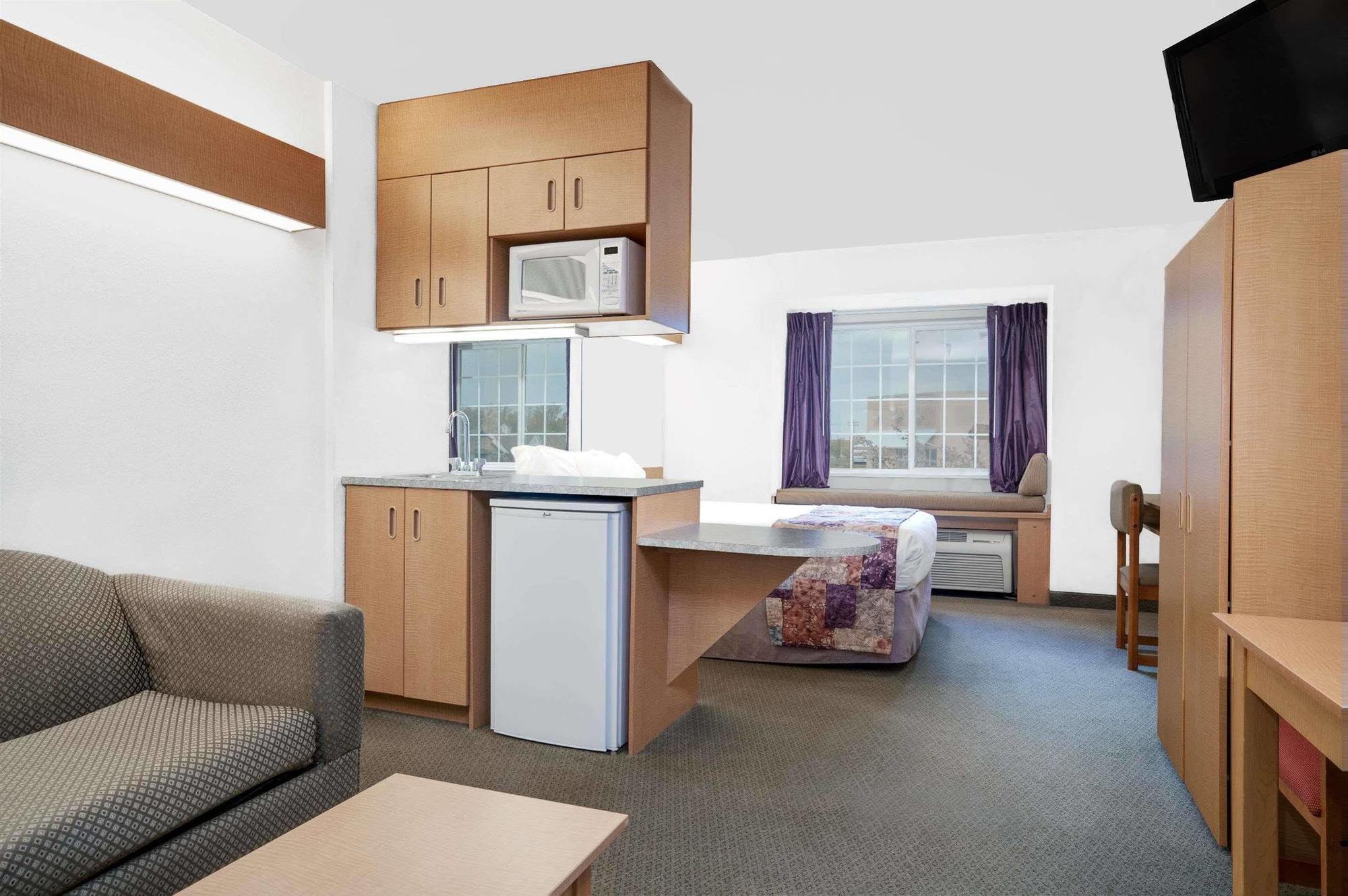 Microtel Inn & Suites By Wyndham Mankato Exteriör bild